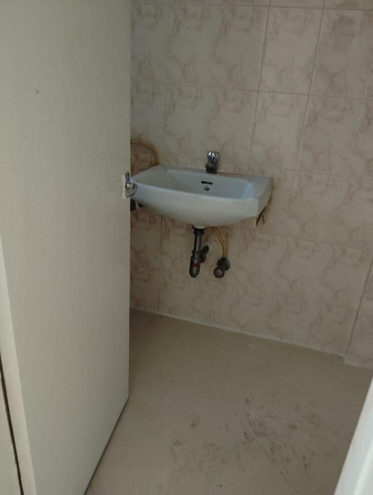 Bathroom, aditya-shagun 1 Bedroom 560 Sq.Ft. Apartment In Bavdhan Pune 9764608