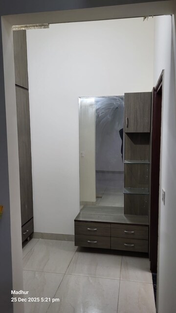 Room in 2 BHK Independent House at Panchkula Urban Estate – for Rent