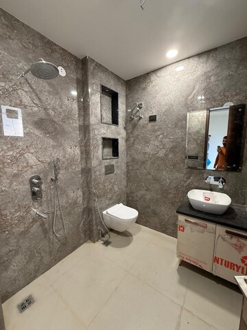 Bathroom in 4 BHK Builder Floor at Eros Rosewood City, Sector 49 – for Rent
