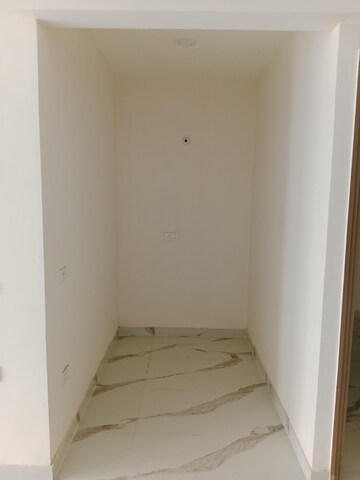 Room in 3 BHK Builder Floor at M3M Soulitude, Sector 89 – for Sale