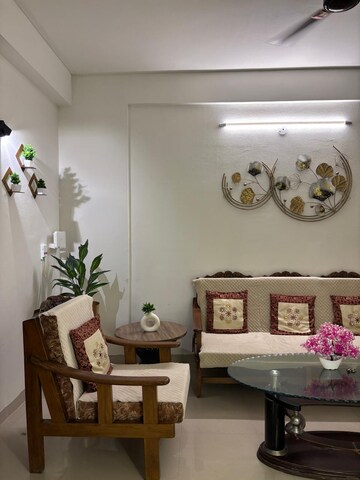 Furnished Amenities in 1 BHK Apartment at Wave Dream Homes, Wave City – for Rent