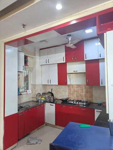 Kitchen in 3.5 BHK Apartment at Gardenia Gateway, Sector 75 – for Rent
