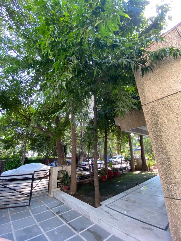 Exterior View, ss-mayfield-gardens 4 Bedroom 2150 Sq.Ft. Villa In Sector 51 Gurgaon 9764970