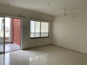 Room in 3 BHK Apartment at Godrej 24, Hinjewadi – for Rent