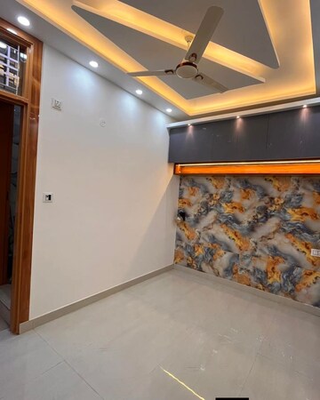 Furnished Amenities in 2 BHK Independent House at Dwarka Mor – for Sale