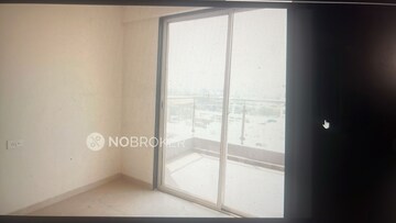 Room in 2 BHK Apartment at Wellwisher Kiarah Terrazo, Hadapsar – for Rent