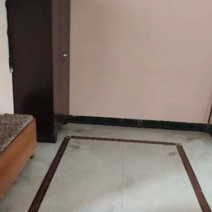 Cover Image, huda-staff-colony 1 Bedroom 160 Sq.Yd. Builder Floor In Durga Colony Gurgaon 9765042