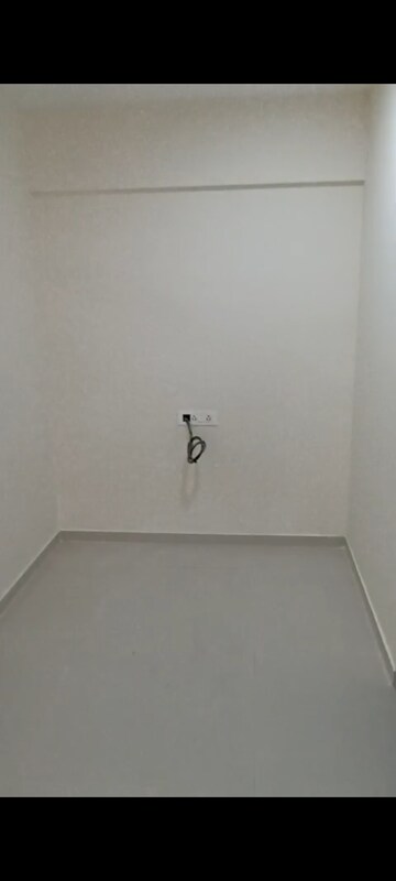 Room in 1 BHK Apartment at Chembur – for Rent