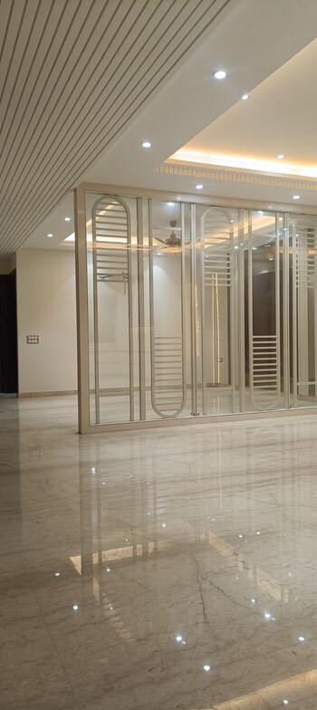 4 BHK Builder Floor for Sale in Vivek Vihar, Delhi