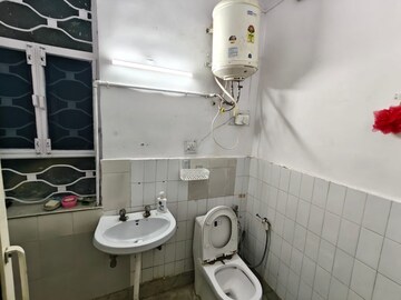 Bathroom in 3 BHK Apartment at Sector 4 – for Rent