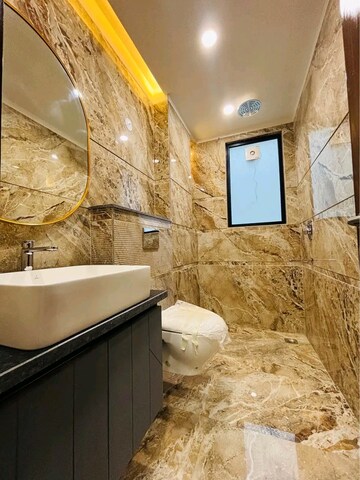 Furnished Amenities in 3 BHK Apartment at Chattarpur – for Rent