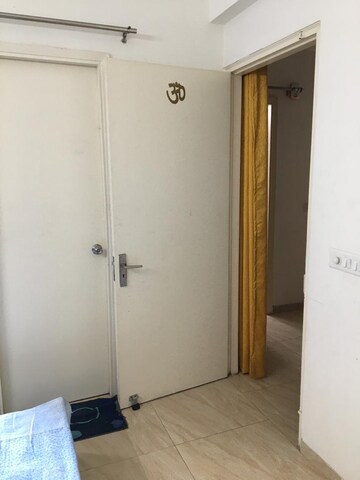 Room in 2 BHK Apartment at Aims Golf Avenue II, Sector 75 – for Rent
