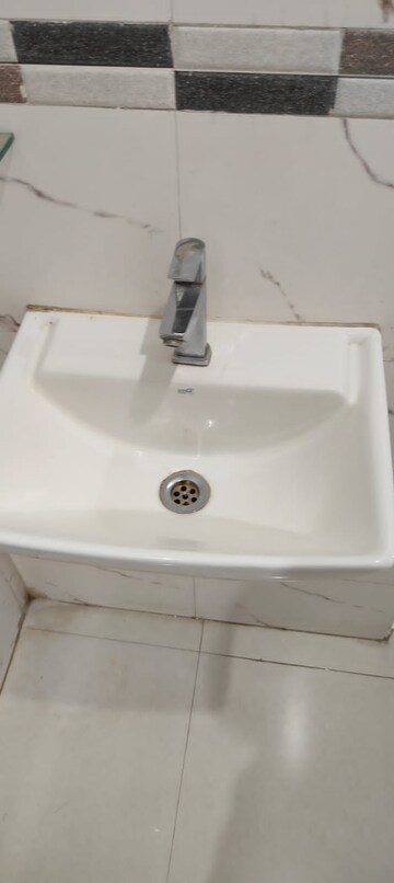 Bathroom in 1 BHK Apartment at Dynamic Crest, Shilphata – for Rent