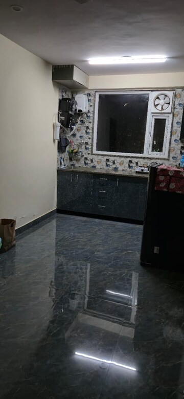 Kitchen in 1 BHK Builder Floor at Sector 15 – for Rent