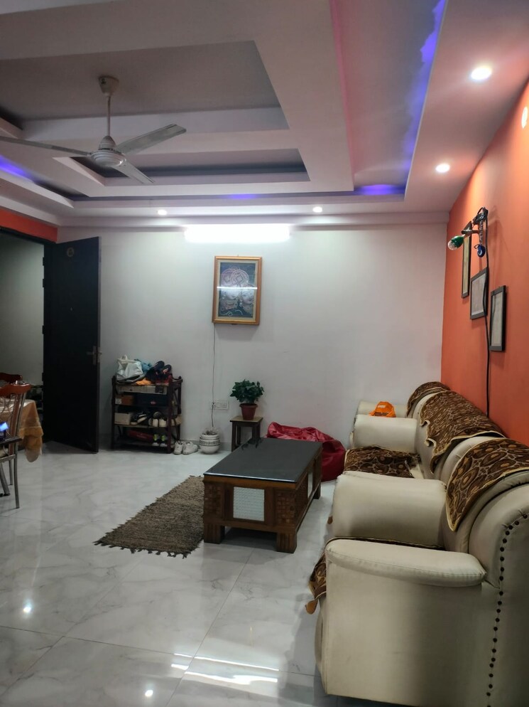 Living Room, sector 30 2 Bedroom 1300 Sq.Ft. Builder Floor In Sector 30 Gurgaon 9765416