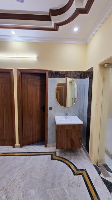 3 BHK Builder Floor For Rent in Sector 40