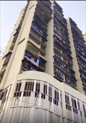 2.5 BHK Apartment For Sale in Dosti Belleza, Parel