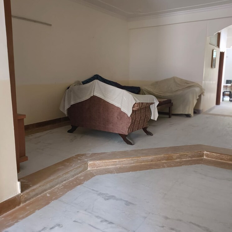 Room, palam-vihar-residents-association 5 Bedroom 3500 Sq.Ft. Independent House In Palam Vihar Gurgaon 9765486