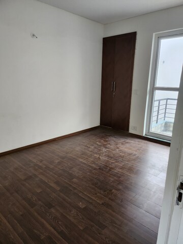 5 BHK Independent House For Rent in Crown Plaza Mall, Sector 15a