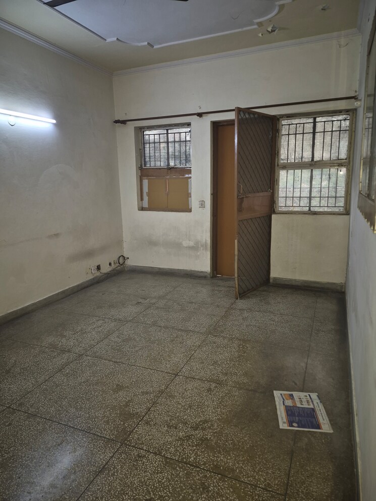 Kitchen, mayur vihar 3.5 Bedroom 1250 Sq.Ft. Apartment In Mayur Vihar Delhi 9765477