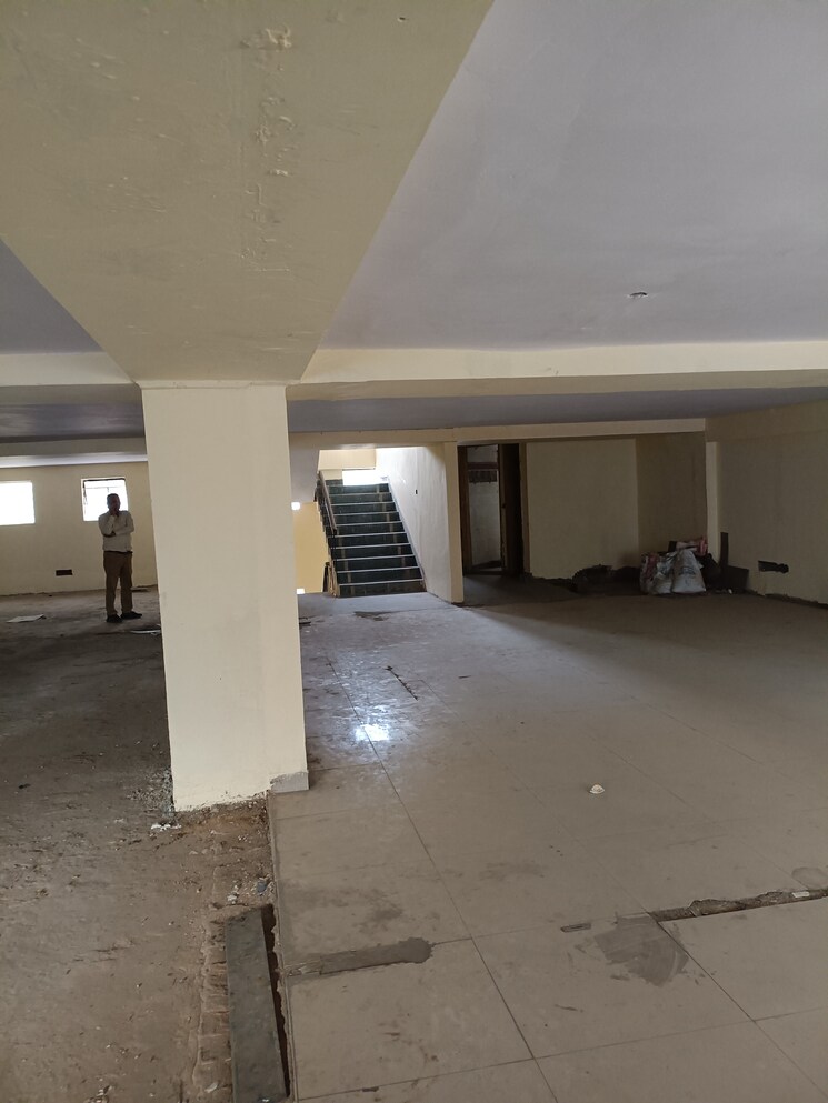 Floor Plan, new friends colony Commercial Office Space 5016 Sq.Yd. In New Friends Colony Delhi 9765521