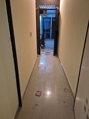 Kitchen in 2.5 BHK Builder Floor at Mayur Vihar – for Rent