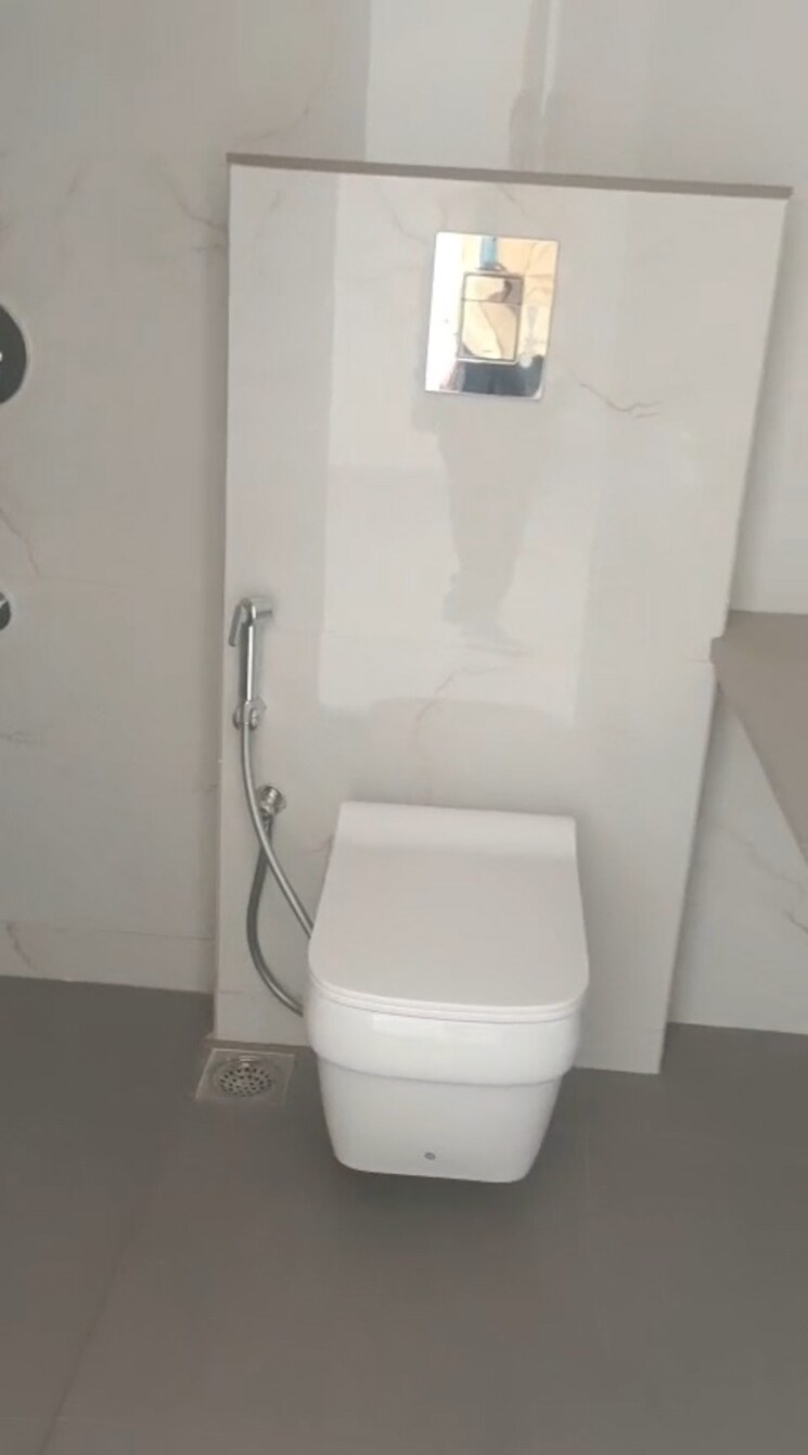 Bathroom, mahape 3 Bedroom 2400 Sq.Ft. Apartment In Mahape Navi Mumbai 9765531