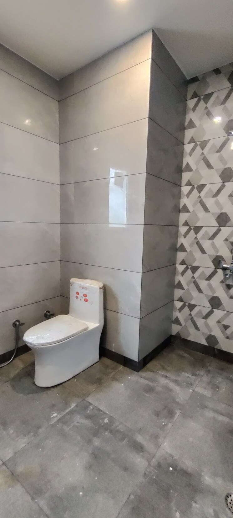Bathroom, kathgodam 2 Bedroom 1200 Sq.Ft. Apartment In Kathgodam Haldwani 9765558