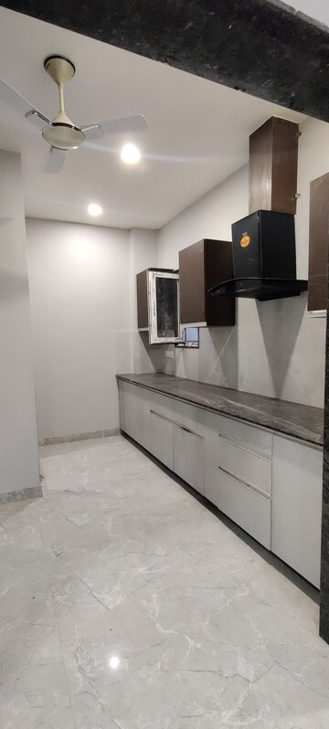 Kitchen in 2 BHK Apartment at Kathgodam – for Rent