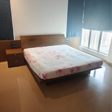 Bedroom in 3 BHK Apartment at K Raheja Modern Vivarea, Agripada – for Rent