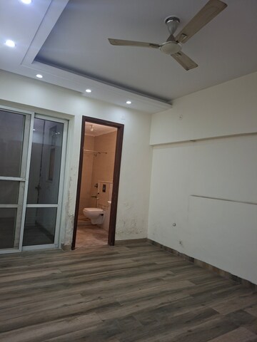 Furnished Amenities in 3 BHK Independent House at Sector 48 – for Rent