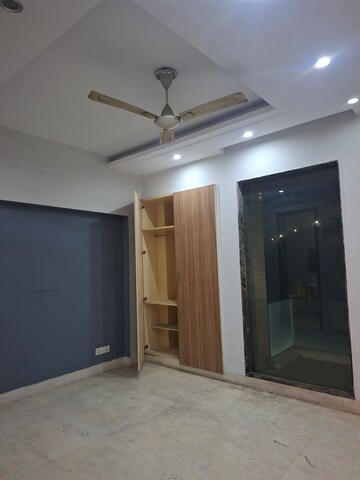 Furnished Amenities in 3 BHK Independent House at Sector 48 – for Rent