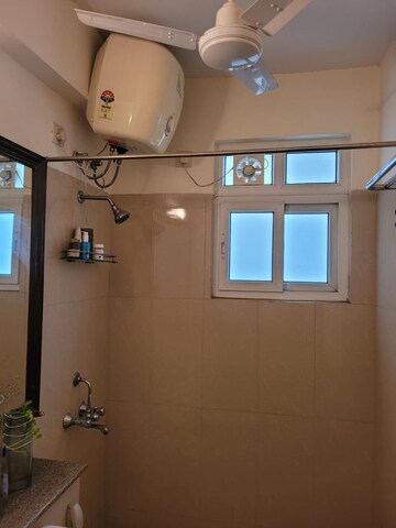 Room in 2 BHK Builder Floor at Emaar MGF Emerald Hills, Sector 65 – for Rent