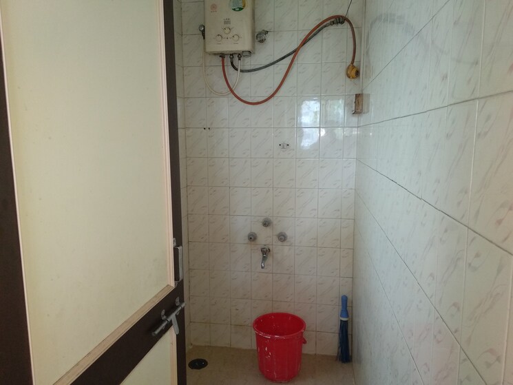 Bathroom, ganesh-complex-anand-nagar 1 Bedroom 600 Sq.Ft. Apartment In Anand Nagar Pune 9765660