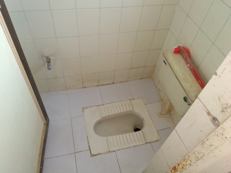 Bathroom, ganesh-complex-anand-nagar 1 Bedroom 600 Sq.Ft. Apartment In Anand Nagar Pune 9765660