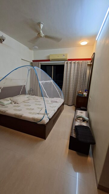 Master Bedroom in 2.5 BHK Apartment at Joy Valencia, Jogeshwari East – for Rent