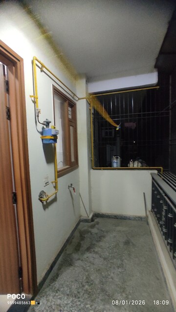 Furnished Amenities in 1 BHK Builder Floor at Mehrauli – for Rent