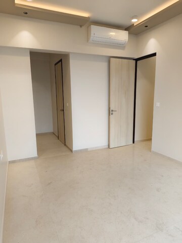 Room in 3 BHK Apartment at Adani Ten BKC, Bandra East – for Rent