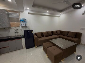 Bedroom in 1 BHK Builder Floor at Palm Residency Chhatarpur, Chattarpur – for Rent