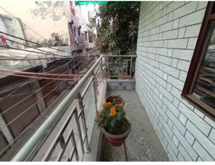 Cover Image, mansarover garden 3.5 Bedroom 1850 Sq.Ft. Builder Floor In Mansarover Garden Delhi 9765917