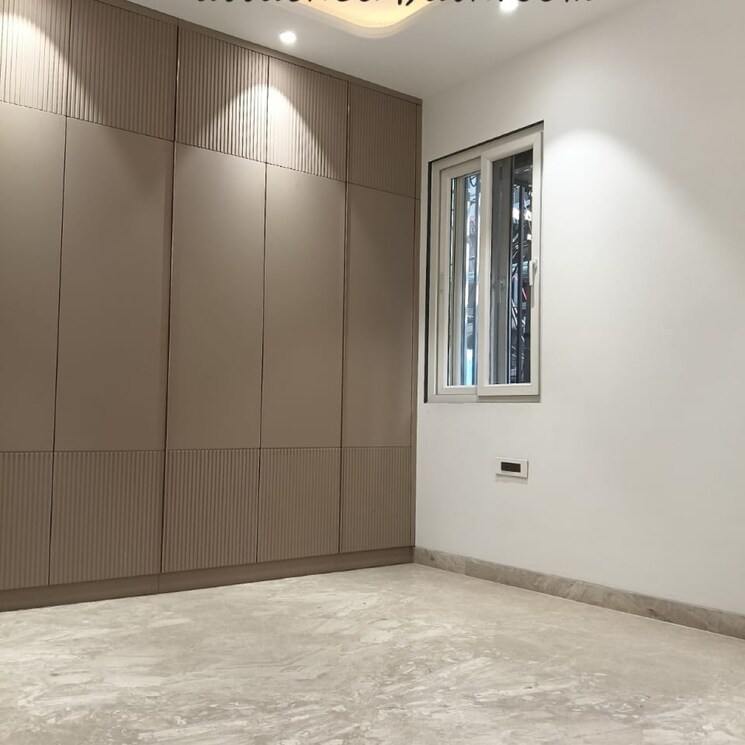 Room, kalkaji 3 Bedroom 1600 Sq.Ft. Builder Floor In Kalkaji Delhi 9765960