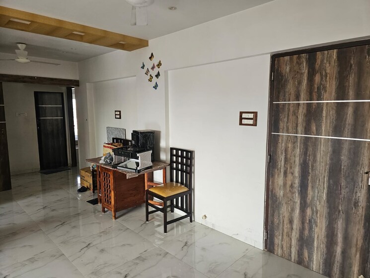 Living Room, om-viraj-apartment 3 Bedroom 1000 Sq.Ft. Apartment In Andheri West Mumbai 9765973