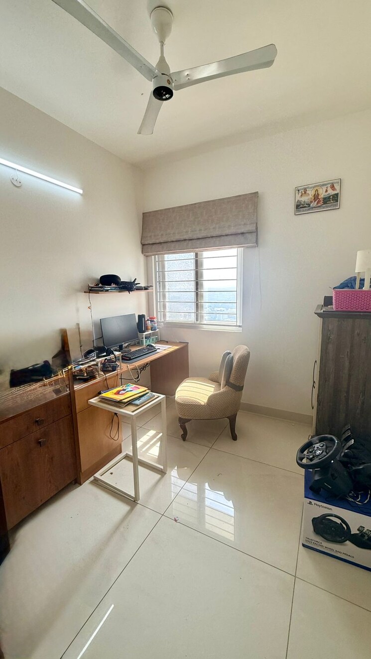 Living Room, prestige-beverly-hills 3 Bedroom 1796 Sq.Ft. Apartment In Kokapet Hyderabad 9765996