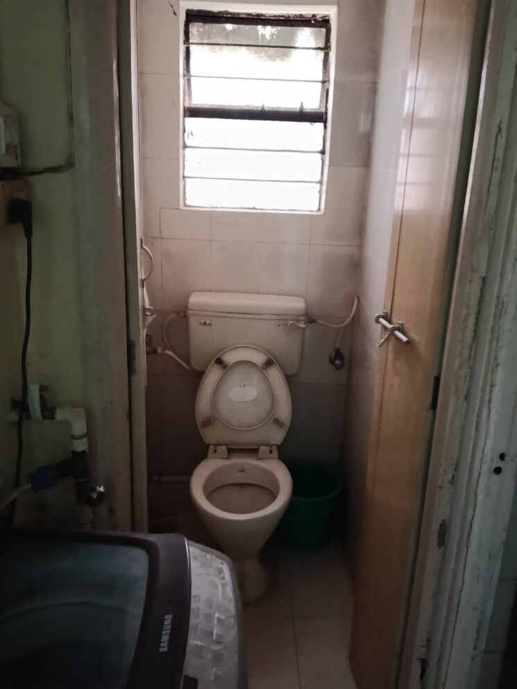 Bathroom, runwal-sanjog 3 Bedroom 1500 Sq.Ft. Apartment In Aundh Pune 9766028