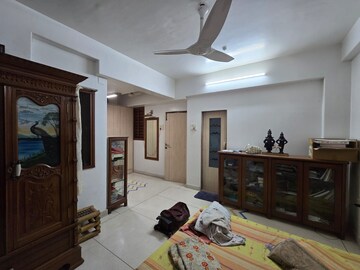 3 BHK Apartment For Rent in Goregaon West View CHS, Goregaon West