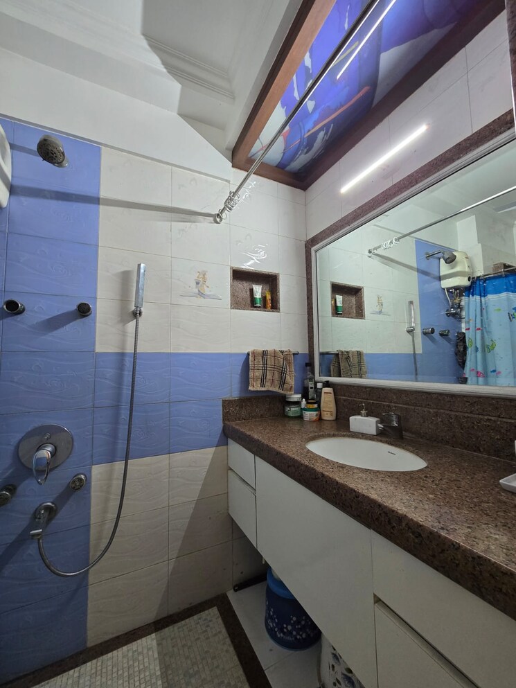 Team Area, goregaon-west-view-chs 3 Bedroom 950 Sq.Ft. Apartment In Goregaon West Mumbai 9766031