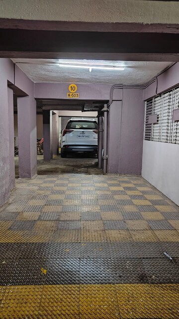 Parking in 2 BHK Apartment at Goregaon West View CHS, Goregaon West – for Rent