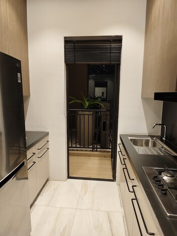 4 BHK Flat for Sale in Pokhran Road No One, Thane
