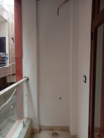 1 BHK Builder Floor For Sale in Dwarka Mor