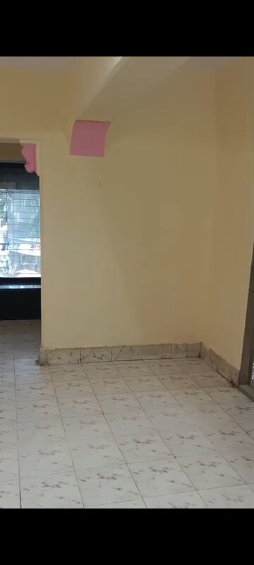 Room in 2 BHK Apartment at Sneh CHS Goregaon East, Goregaon East – for Rent